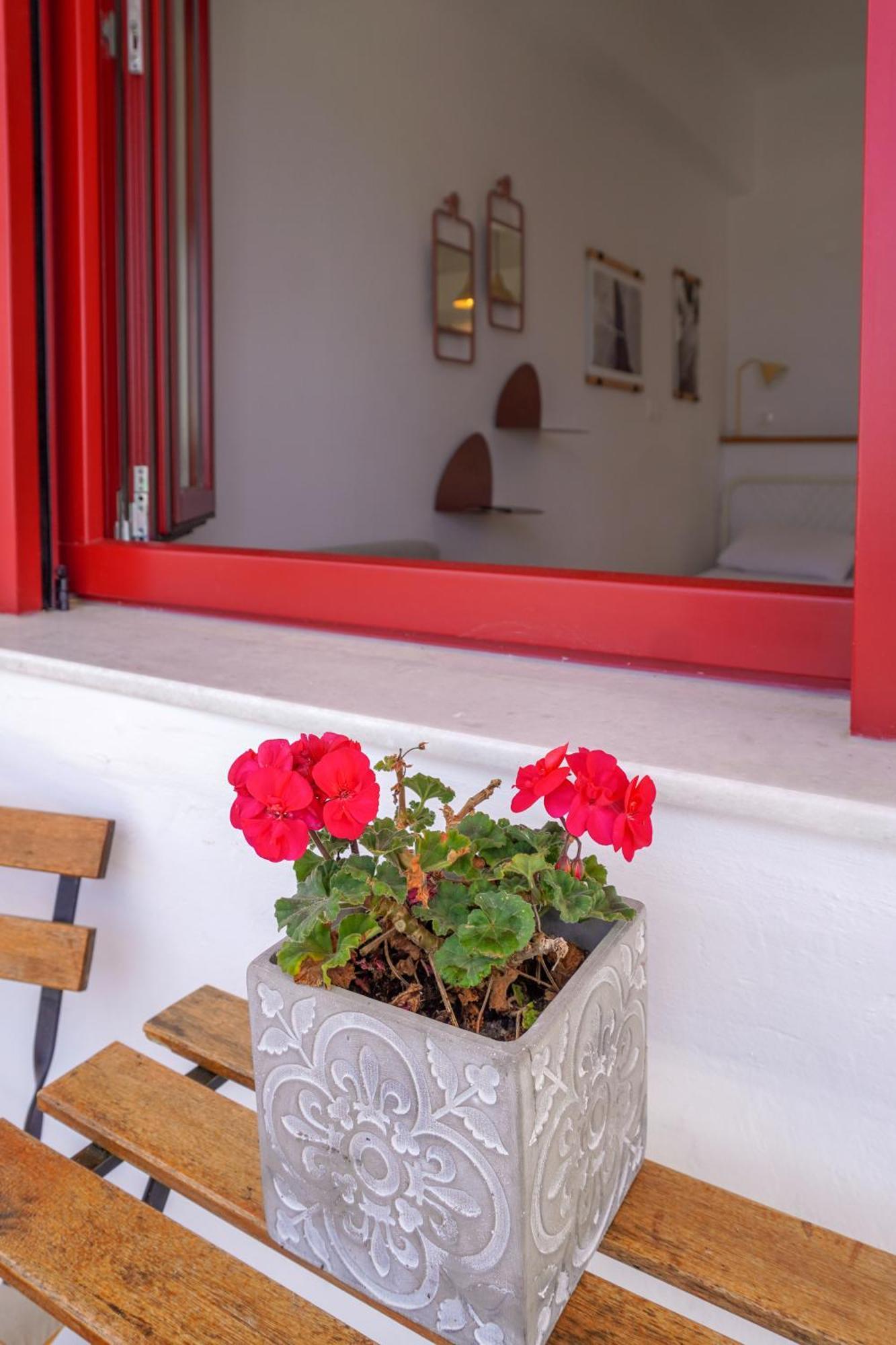 Arodou Studio And Apartment Mykonos Town Exterior photo