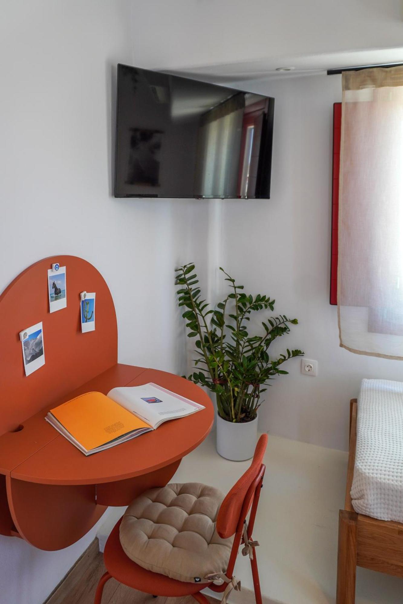 Arodou Studio And Apartment Mykonos Town Exterior photo